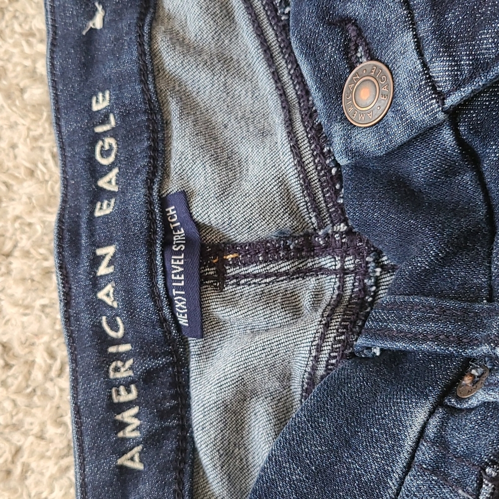 American Eagle Shorts - Picture 3 of 4